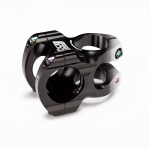 Tee aluminio cnc 35mm negro c/plateado