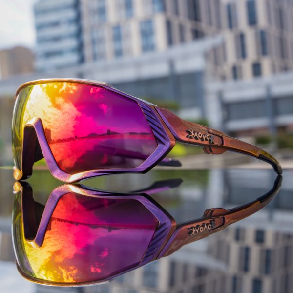 Lente polarizadas marco morado electrico mica roja