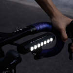 Luz led bicicleta 2000 lm 5000mah ipx6 - Imagen 2