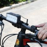 Luz led usb delantera 2800lm 4000 mah con bocina - Imagen 3